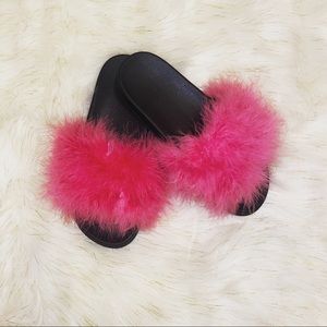 Sexy feather slipper